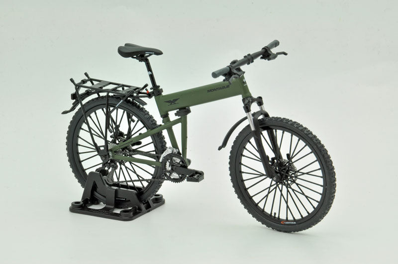 LittleArmory [LM003] Montague Paratrooper - Image 2