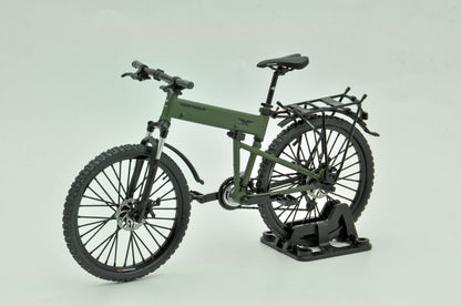 LittleArmory [LM003] Montague Paratrooper - Image 4