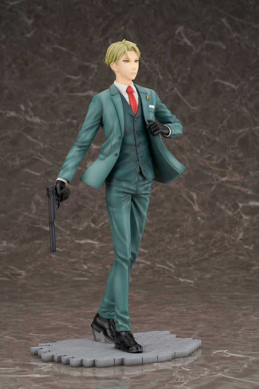 Spy x Family Loid Forger 1/7 Figure - Image 3