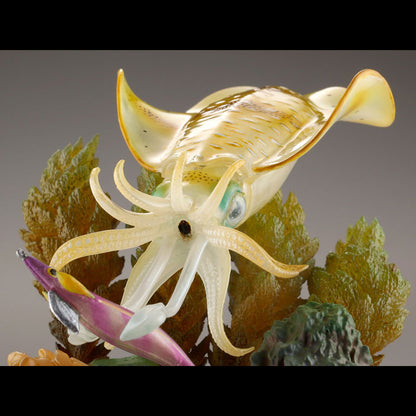 STRIKE FANTASY Bigfin Reef Squid Figure - Image 4