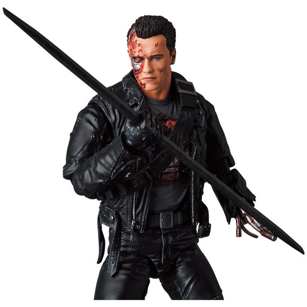 Mafex No.191 MAFEX T-800 (T2: Battle Damage Ver.) - Image 3