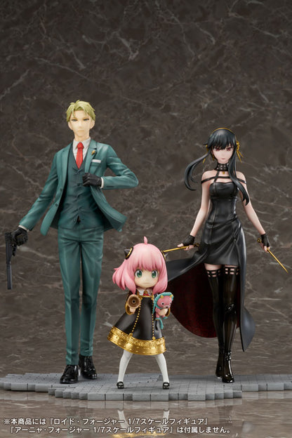 Spy x Family Yor Forger 1/7 Figure - Image 11