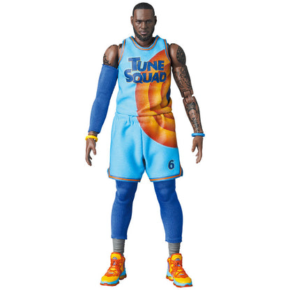 MAFEX No.197 LeBron James SPACE JAM: A NEW LEGACY Ver. - Image 4