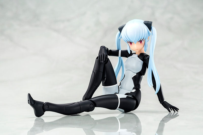 Megami Device Collaboration Busou Shinki TYPE EVIL STRARF 1/1 Plastic Model - Image 13