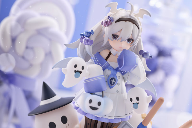 Dessert Planet Mercury Figure - Image 6