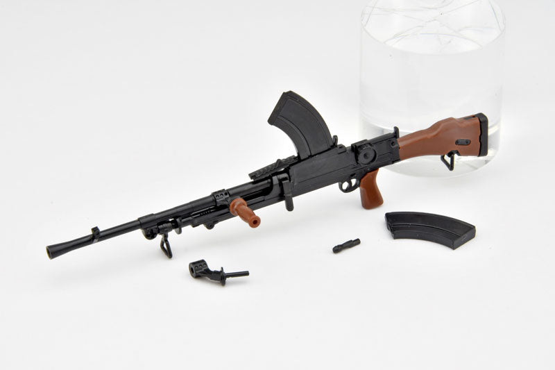 LittleArmory Strike Witches ROAD to BERLIN Bren Light Machine Gun Mk.1 1/12 Plastic Model - Image 2
