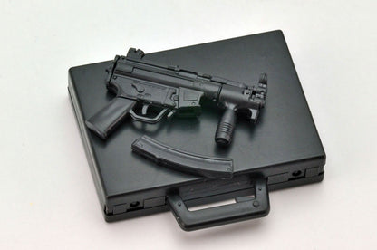 LittleArmory [LA045] MP5K Coffer Type 1/12 Scale Plastic Model - Image 7