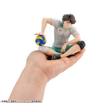 G.E.M. Series Haikyuu!! Palm Size Toru Oikawa Figure - Image 2
