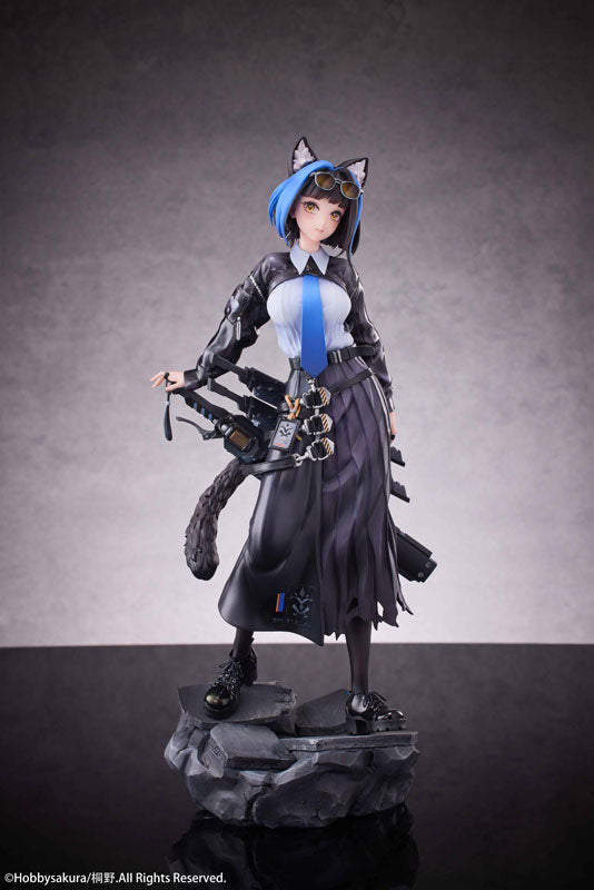 Kuro 1/7 Figure - Image 2
