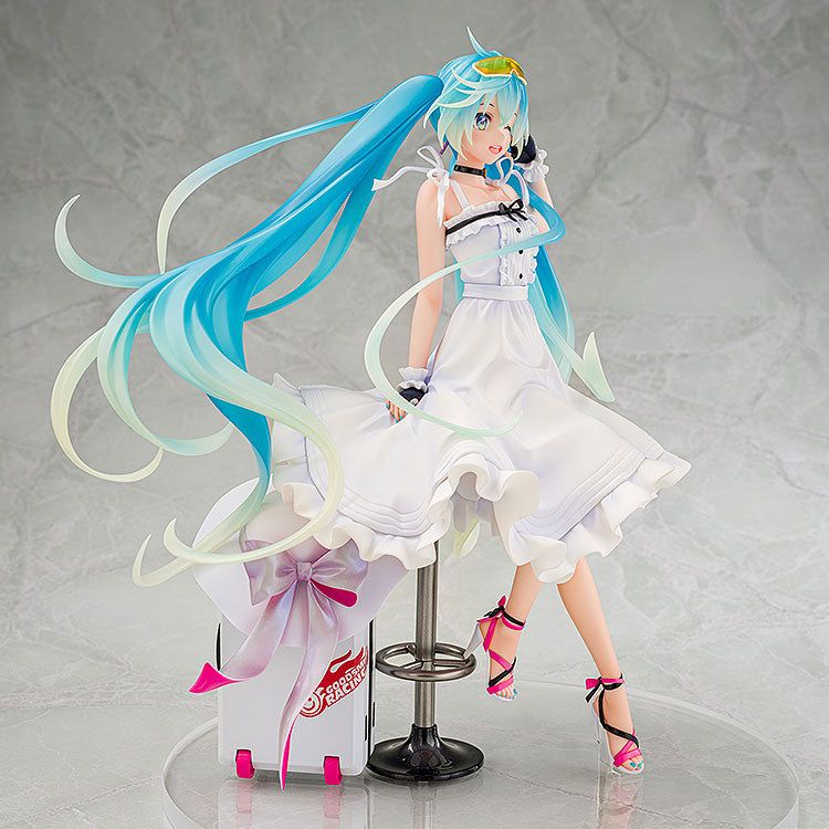 Hatsune Miku GT Project Racing Miku 2021 Vacation Style Ver. 1/7 Figure - Image 9