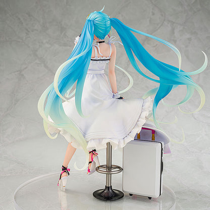 Hatsune Miku GT Project Racing Miku 2021 Vacation Style Ver. 1/7 Figure - Image 11