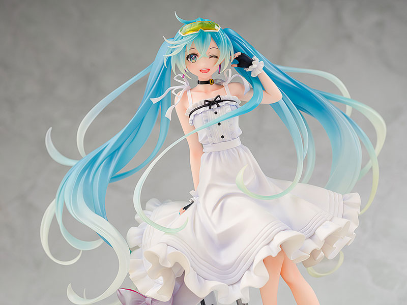 Hatsune Miku GT Project Racing Miku 2021 Vacation Style Ver. 1/7 Figure - Image 13