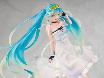 Hatsune Miku GT Project Racing Miku 2021 Vacation Style Ver. 1/7 Figure - Image 14