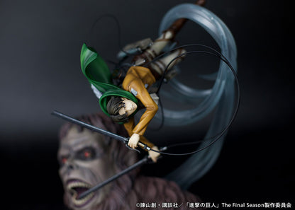 TV Anime Attack on Titan Levi vs Beast Titan ver. Figure - Image 4