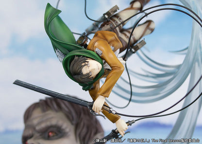 TV Anime Attack on Titan Levi vs Beast Titan ver. Figure - Image 8