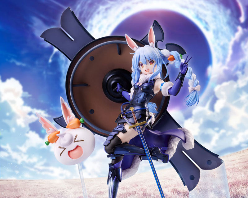 Usada Pekora x Mash Kyrielight 1/7 Collaboration Figure - Image 11