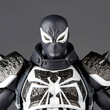 Revoltech Amazing Yamaguchi Agent Venom Figure - Image 15