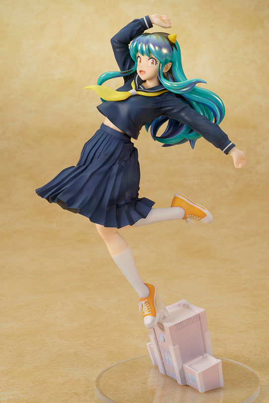 Urusei Yatsura Lum Uniform Ver. 1/7 Figure - Image 5