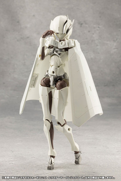 UNLIMITED UNIVERSE MEGALOMARIA Metamorphose Unit Exarmor Cleric Coat Plastic Model - Image 9