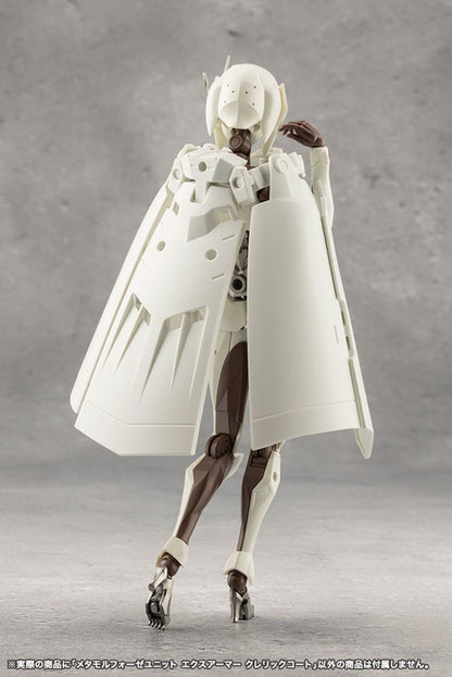 UNLIMITED UNIVERSE MEGALOMARIA Metamorphose Unit Exarmor Cleric Coat Plastic Model - Image 10