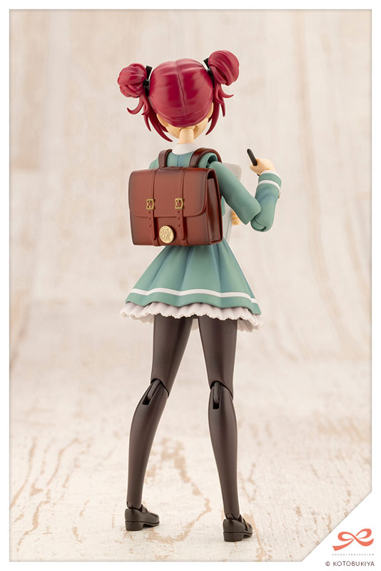 Sousai Shoujo Teien Emma Koishikawa St. Iris Winter Uniform 1/10 Plastic Model - Image 11