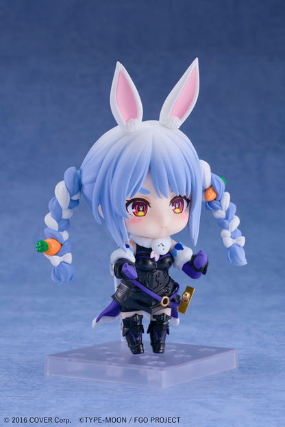 Nendoroid Usada Pekora (Mash Kyrielight Collaboration Ver.) - Image 5