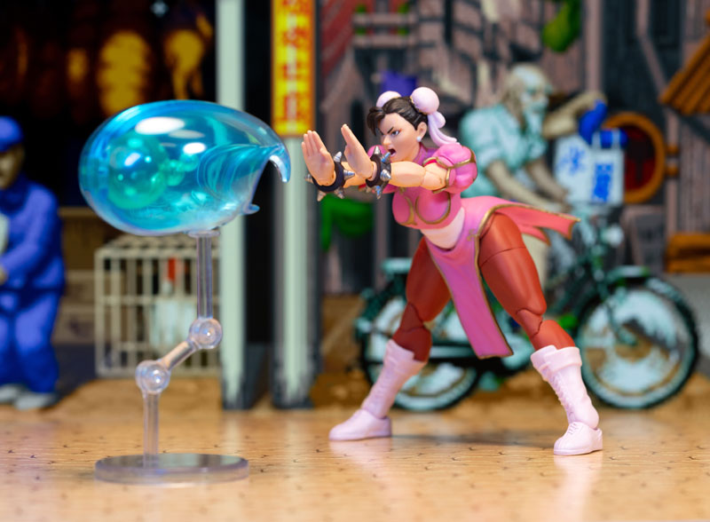 Street Fighter Chun Li Pink Deluxe Action Figure 1/12 Scale - Image 4