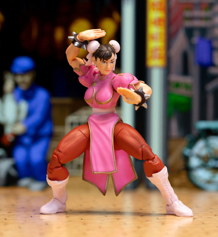 Street Fighter Chun Li Pink Deluxe Action Figure 1/12 Scale - Image 5