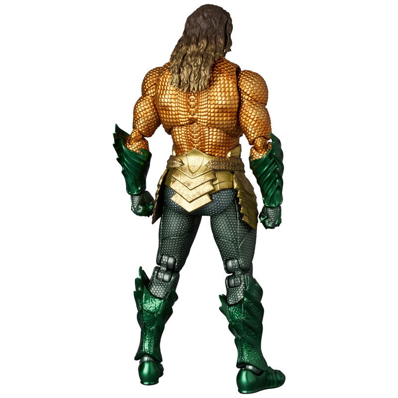 MAFEX No.267 AQUAMAN (GOLD & GREEN SUIT) "AQUAMAN AND THE LOST KINGDOM" - Image 6