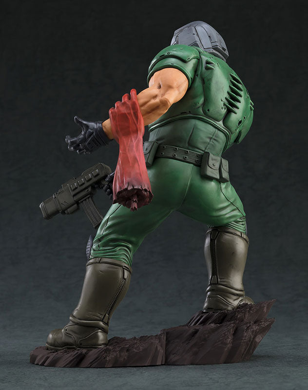 POP UP PARADE SP DOOM Doom Marine Figure - Image 7