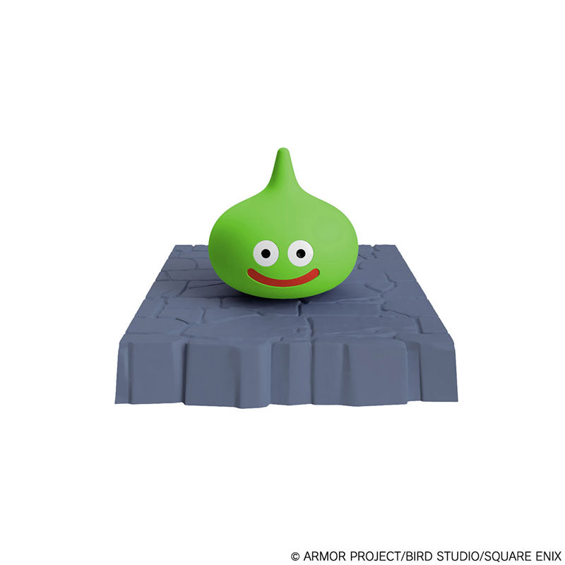 Dragon Quest Plastic Model Kit Series Lime Slime w/Dungeon Base - Image 4