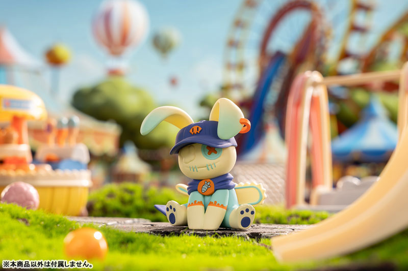 Faceless: Bunny Baby (AOI) Figure - Image 3