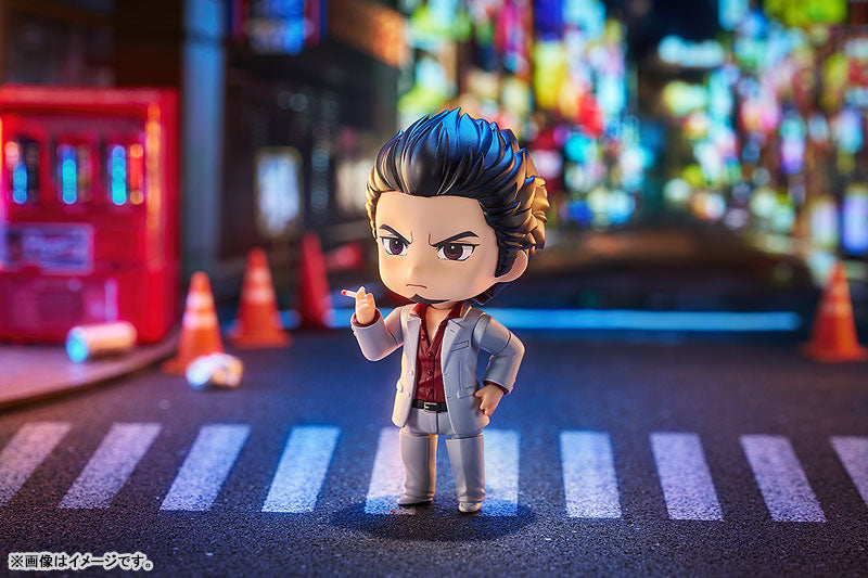 Nendoroid Like a Dragon Kazuma Kiryu - Image 10