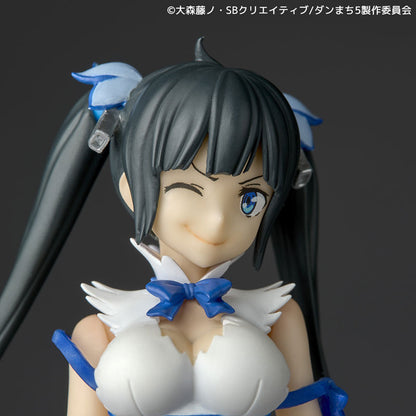 Revoltech Is It Wrong to Try to Pick Up Girls in a Dungeon? Hestia - Image 14