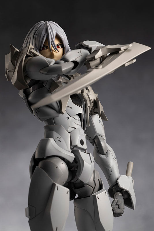 UNLIMITED UNIVERSE MEGALOMARIA ZIRCONIA Plastic Model - Image 17