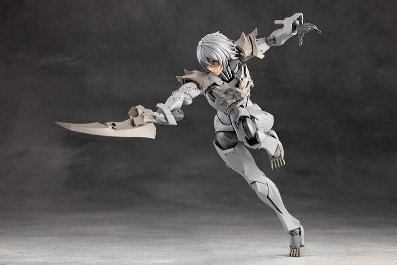 UNLIMITED UNIVERSE MEGALOMARIA ZIRCONIA Plastic Model - Image 19