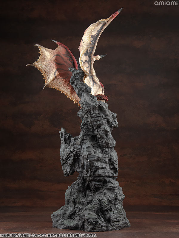 Capcom Figure Builder Creator's Model Monster Hunter Fire Wyvern Rathalos Ver.2.0 Model - Image 6