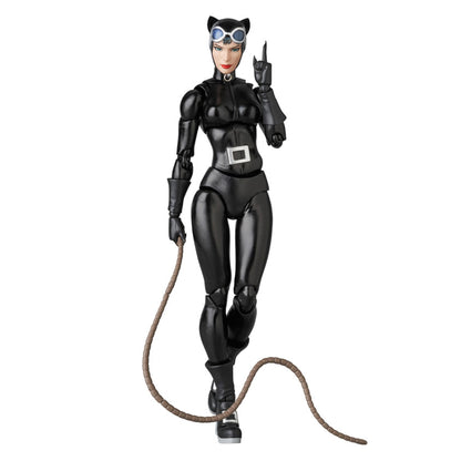 MAFEX No.123 MAFEX CATWOMAN (HUSH Ver.) - Image 1