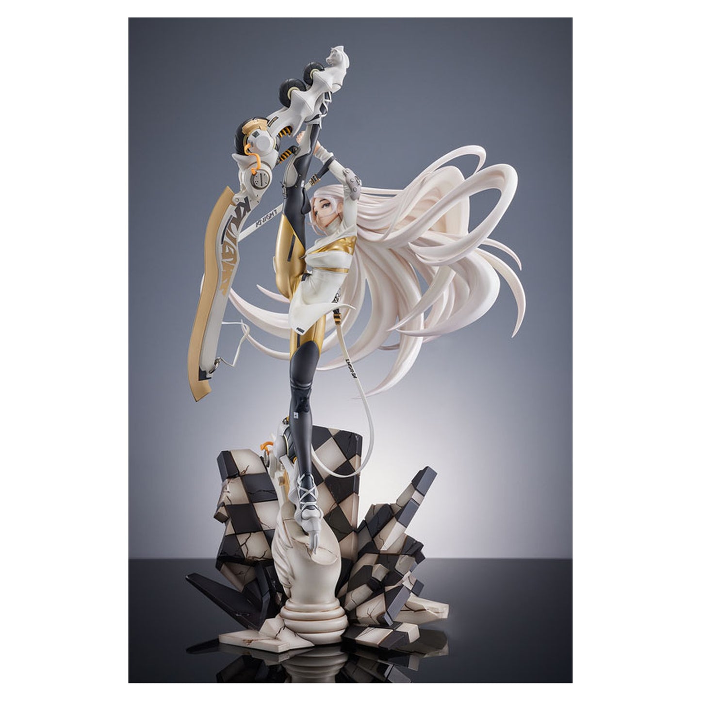 B&W,W-kn 1/7 Figure - Image 1
