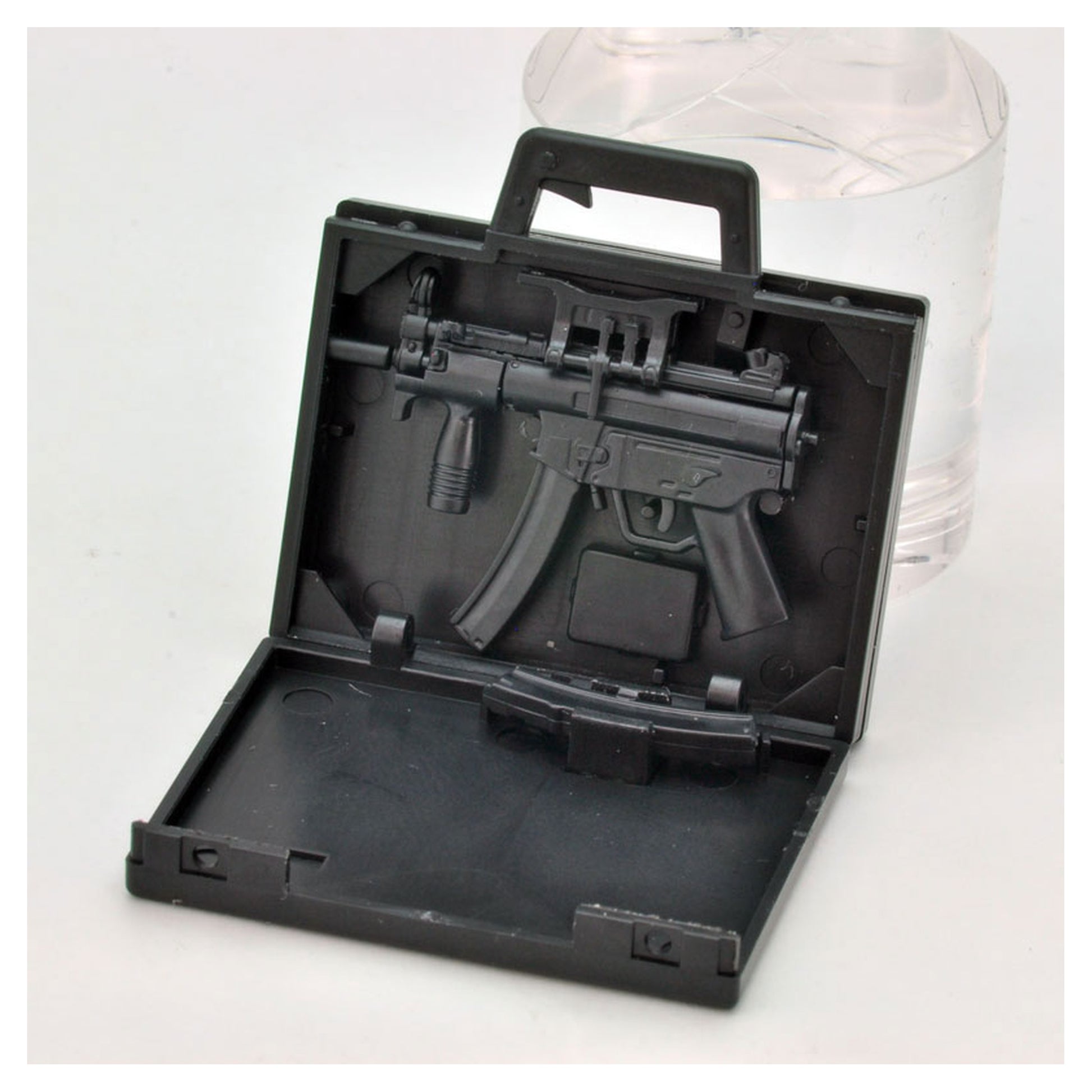 LittleArmory [LA045] MP5K Coffer Type 1/12 Scale Plastic Model - Image 1