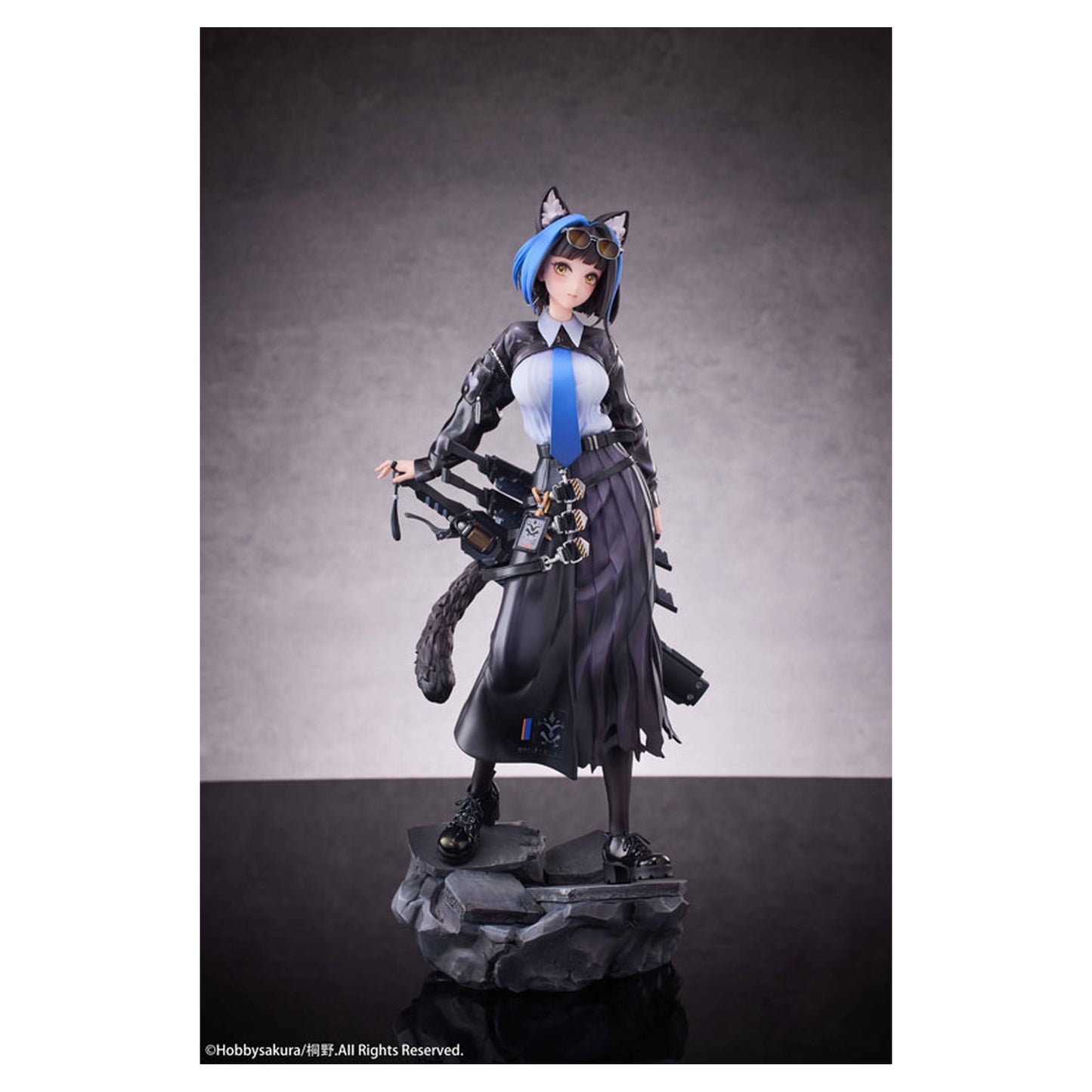 Kuro 1/7 Figure - Image 1