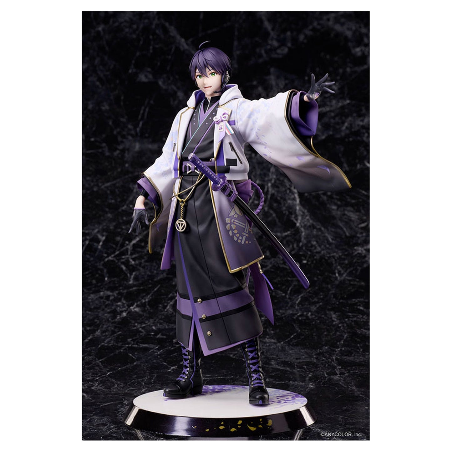 NIJISANJI Kenmochi Toya 1/7 Figure - Image 1