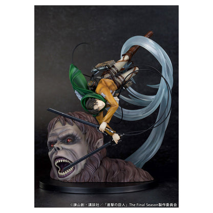 TV Anime Attack on Titan Levi vs Beast Titan ver. Figure - Image 1