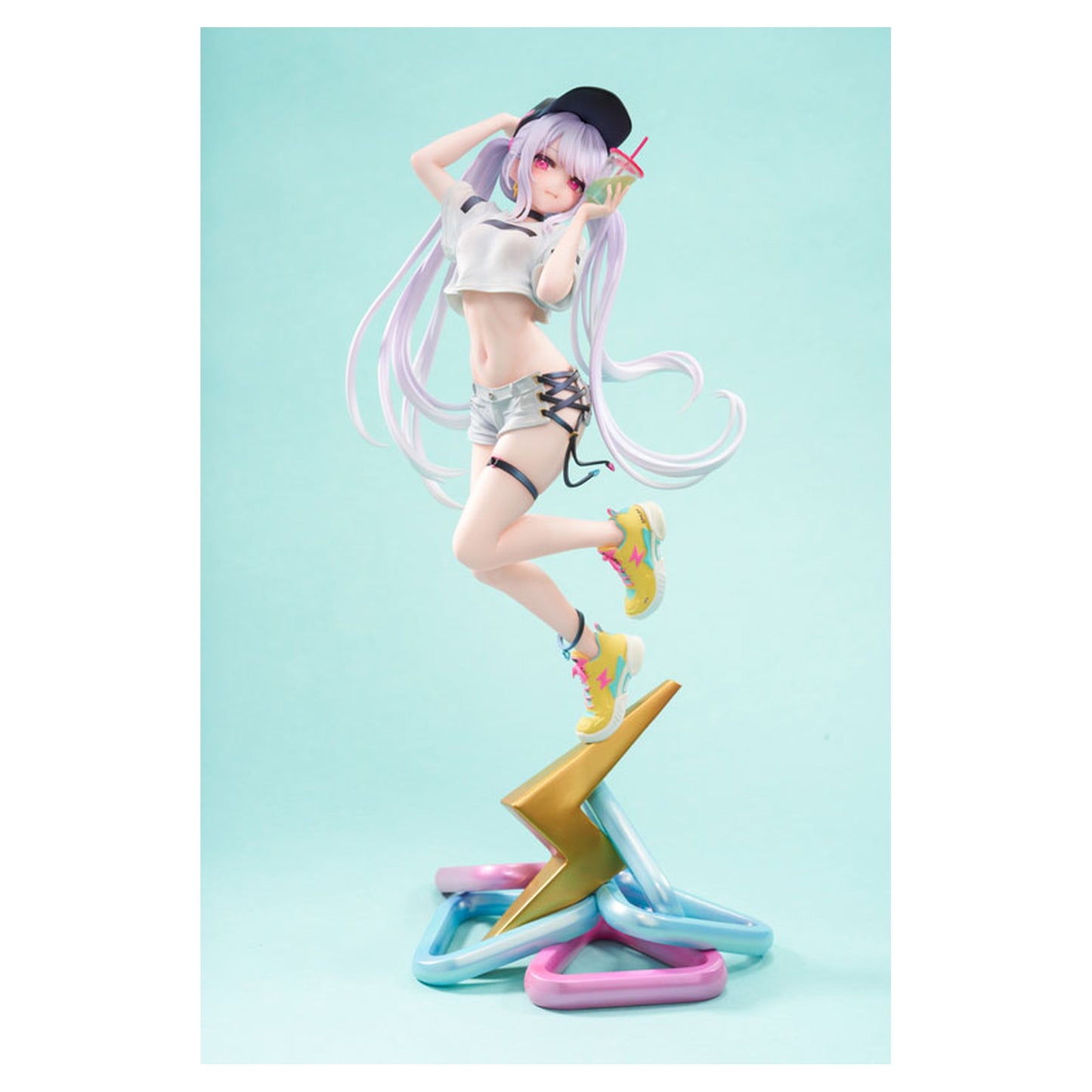 Spark 1/7 Figure - Image 1