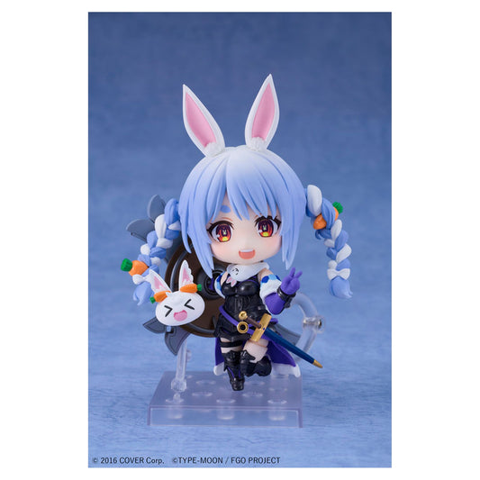 Nendoroid Usada Pekora (Mash Kyrielight Collaboration Ver.) - Image 1