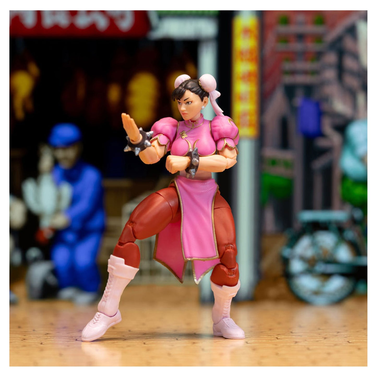 Street Fighter Chun Li Pink Deluxe Action Figure 1/12 Scale - Image 1