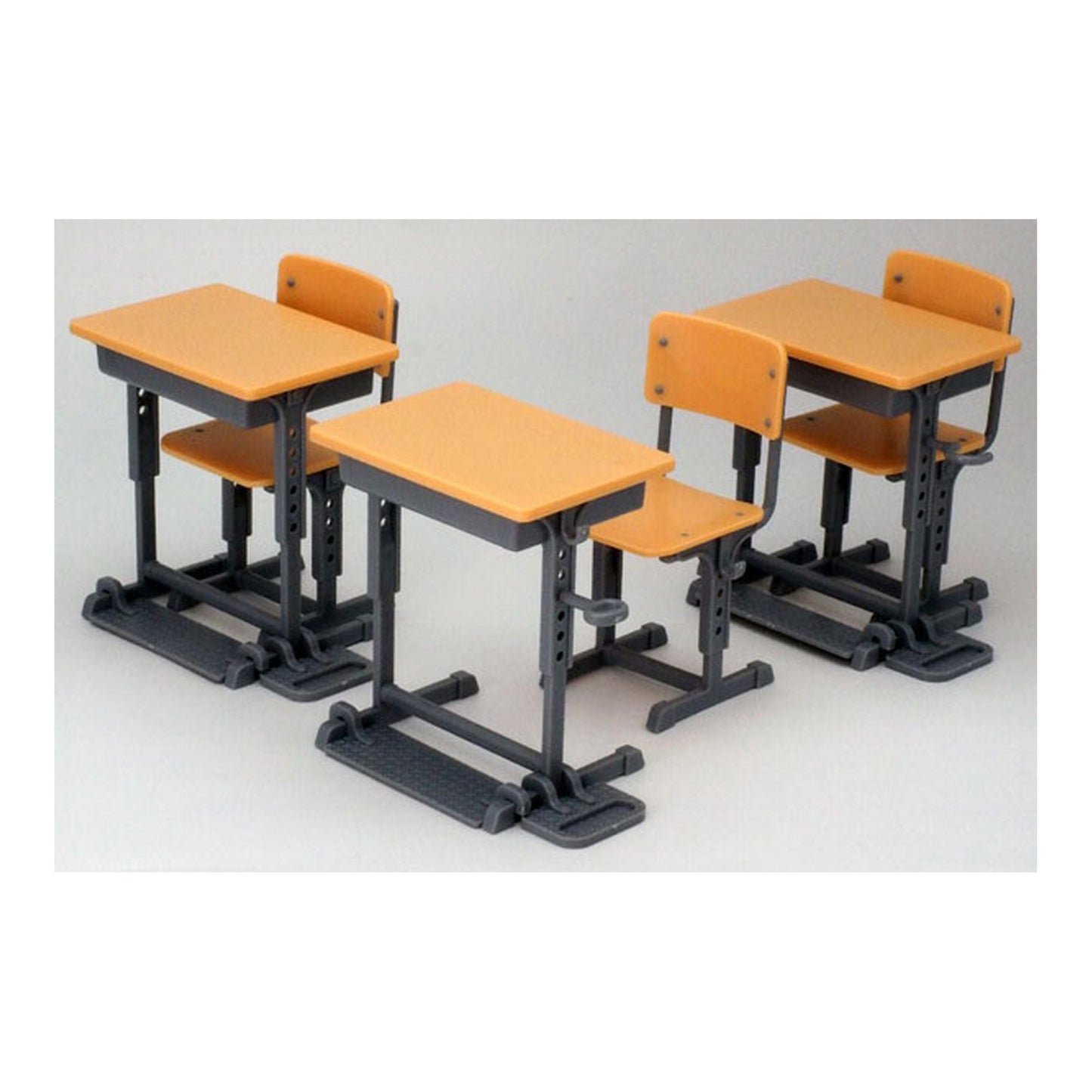 LittleArmory LD013 Specified Defense School Desk - Image 1