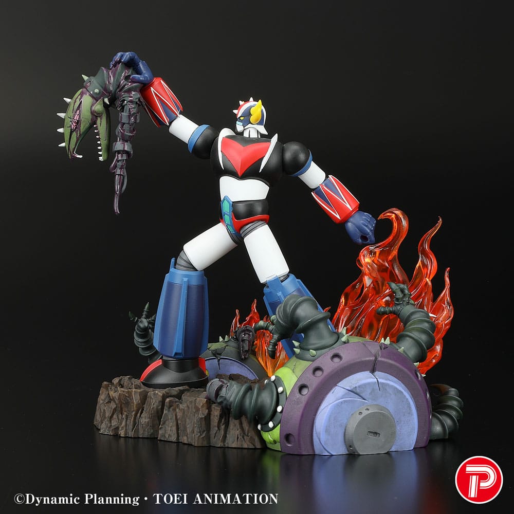 Grendizer Scene Selection 01 PVC Statue Grendizer a cry of Victory 14 cm