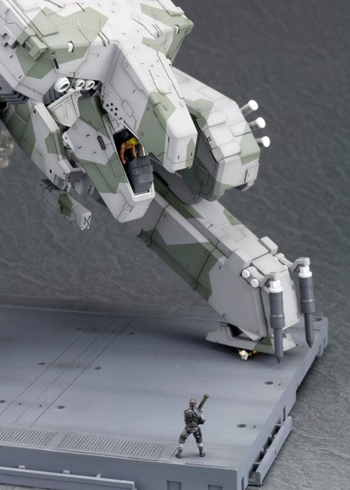 Metal Gear Solid Plastic Model Kit 1/100 Metal Gear Rex 22 cm