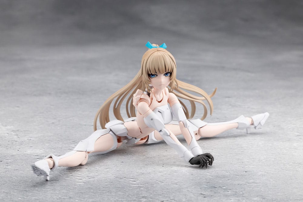 Megalomaria Unlimited Universe Plastic Model Kit Emulator 16 cm